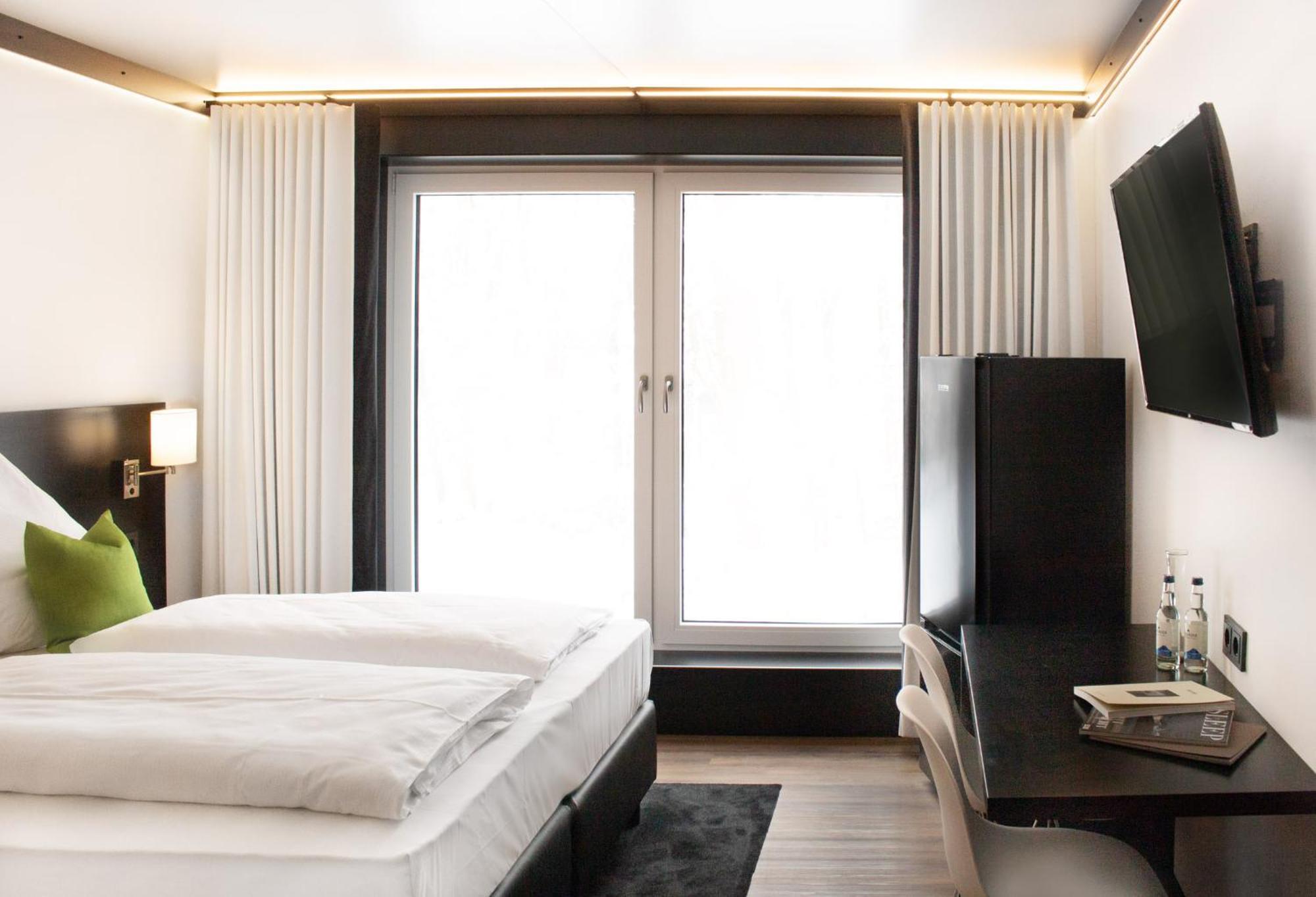 Mer Hotel By Wmm Hotels Merseburg Buitenkant foto