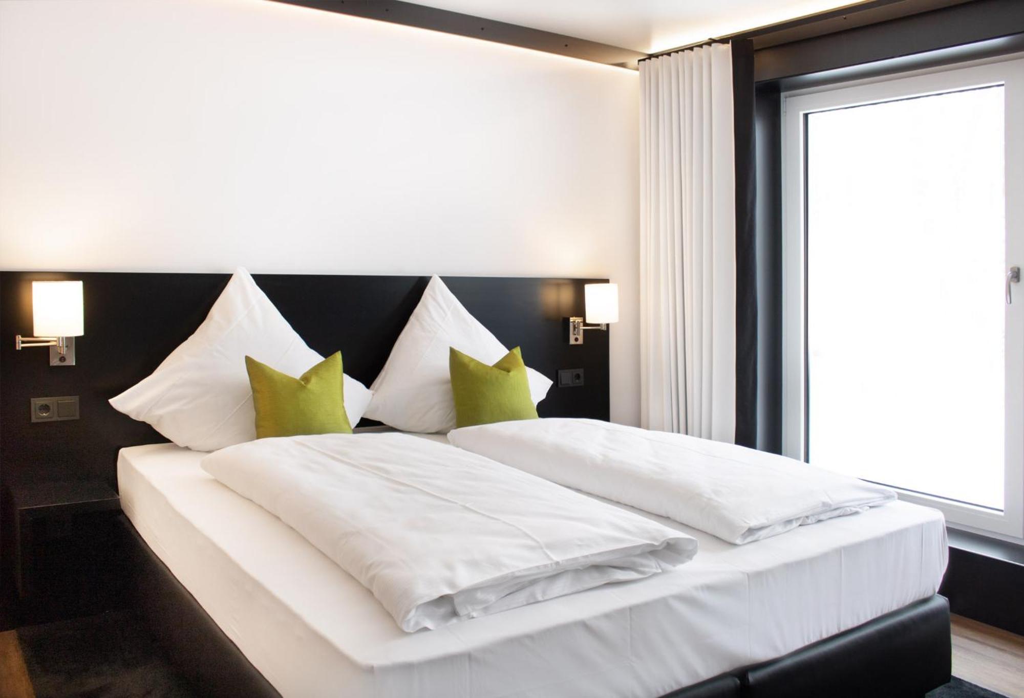 Mer Hotel By Wmm Hotels Merseburg Buitenkant foto