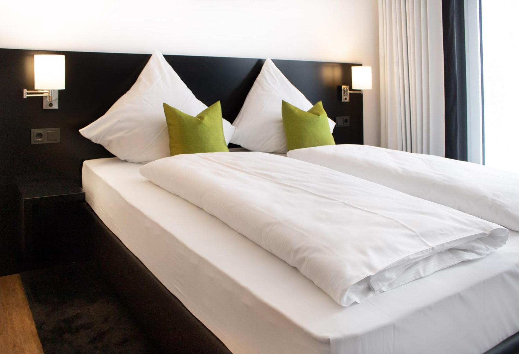 Mer Hotel By Wmm Hotels Merseburg Buitenkant foto