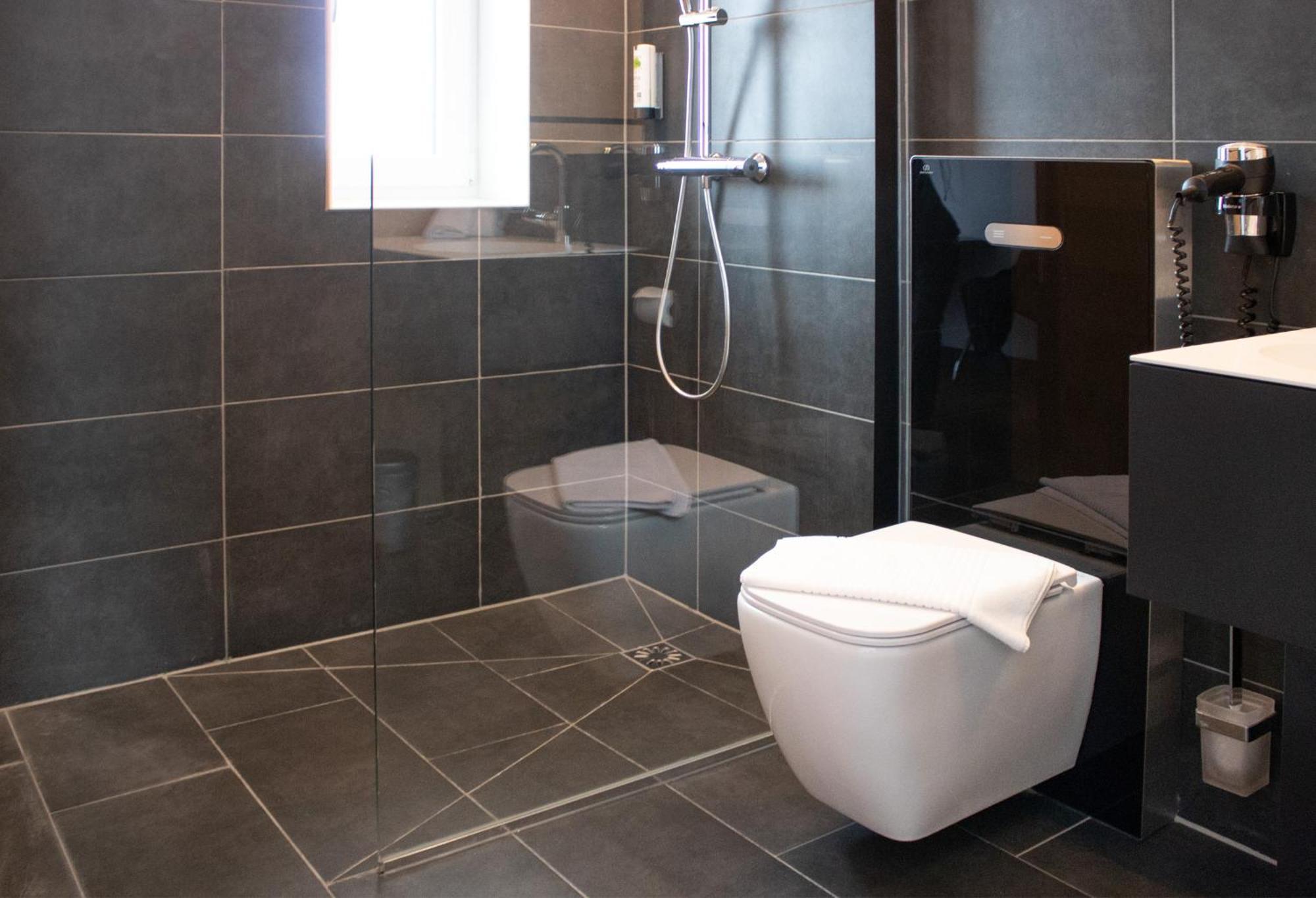 Mer Hotel By Wmm Hotels Merseburg Buitenkant foto